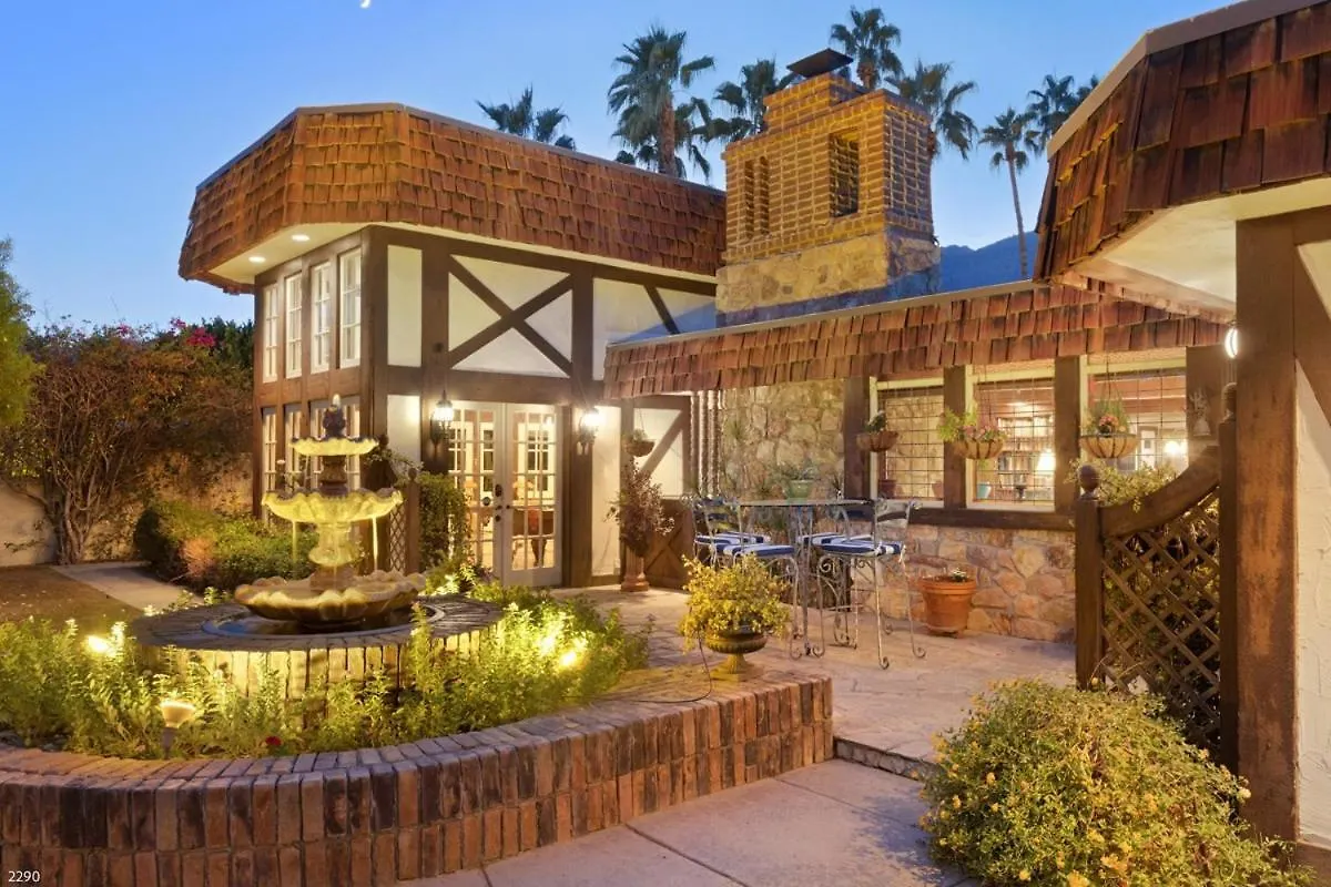 Villa Coffee House Palm Springs